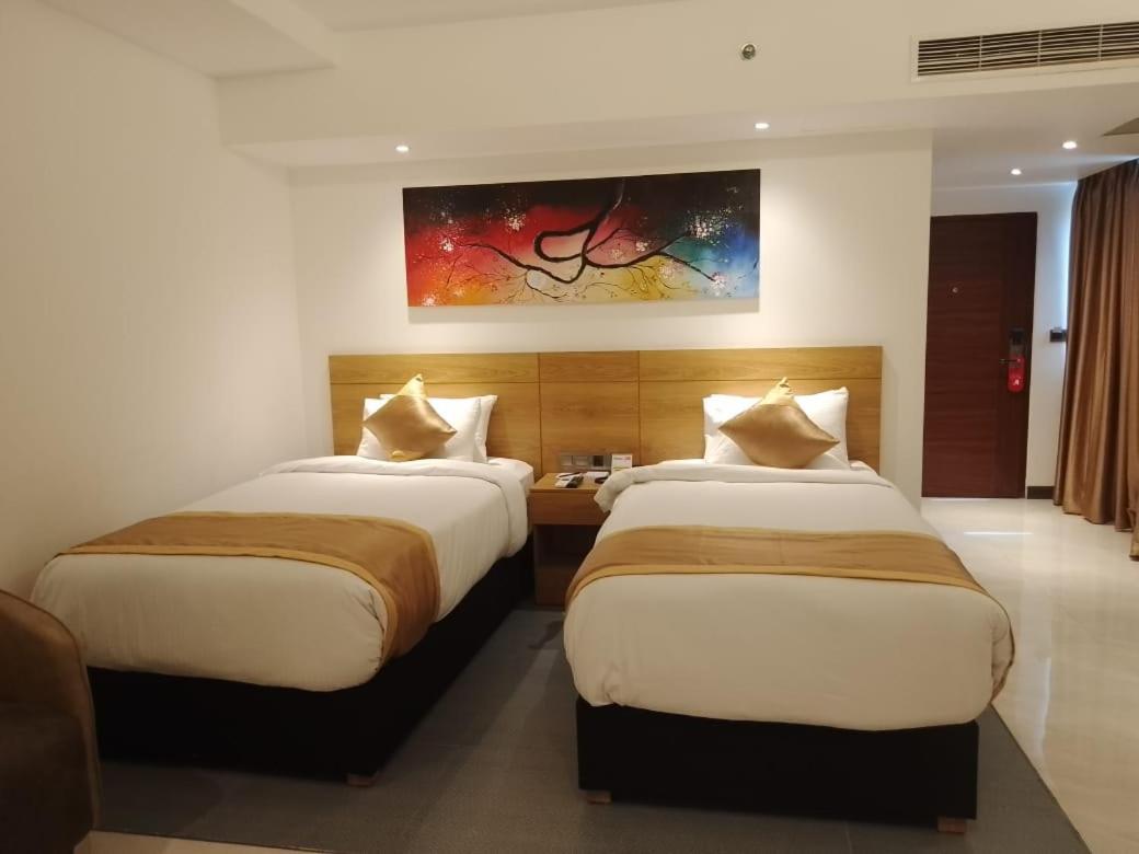 Hotel X Râjshâhî Extérieur photo